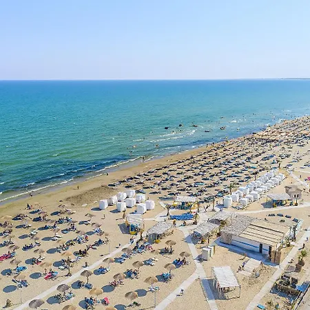 Ale Sea Eddea - Privat In Alezzi Mamaia Nord Năvodari